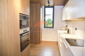 3 slaapkamers Izgrev, Sofia 5