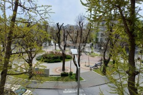 3+ sovrum Gracka mahala, Varna 1