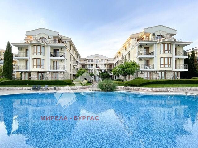 Продава 2-СТАЕН, гр. Свети Влас, област Бургас, снимка 1 - Aпартаменти - 48975892