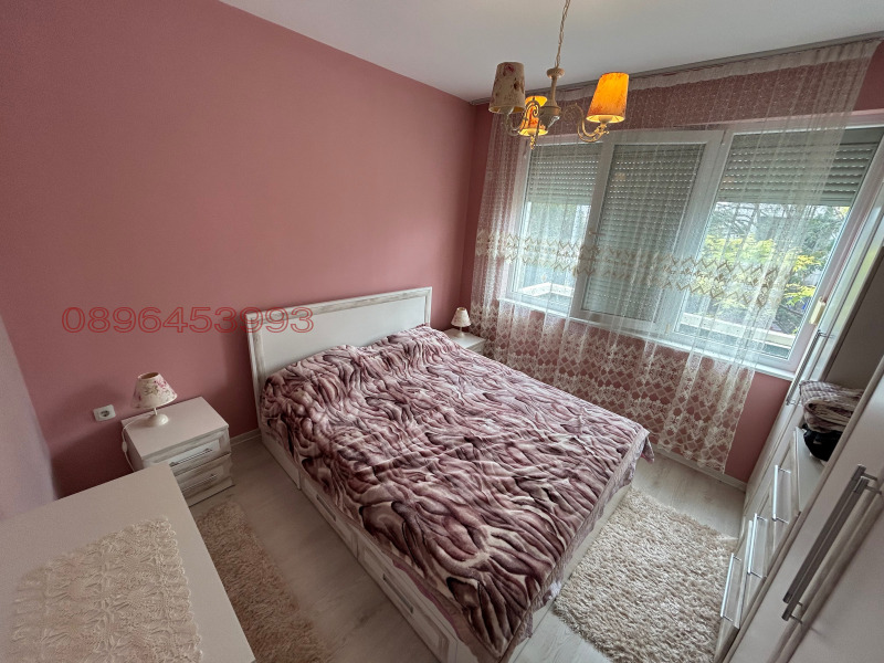 Na prodej  2 ložnice oblast Sliven , Nova Zagora , 95 m2 | 23426338 - obraz [8]