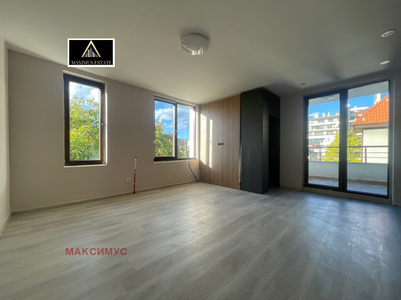 Продава 3-СТАЕН, гр. София, Гоце Делчев, снимка 2 - Апартаменти - 52802767