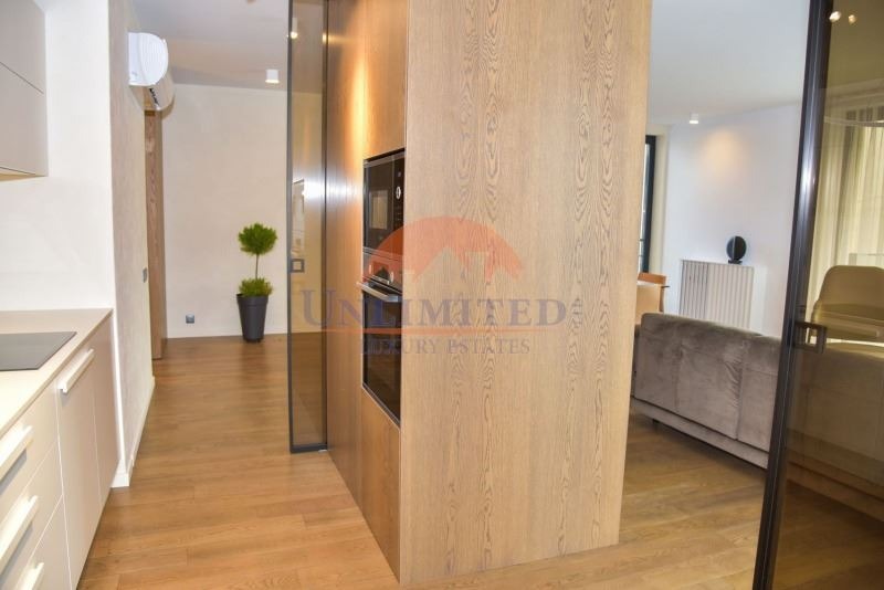 На продаж  3 кімнатна София , Изгрев , 207 кв.м | 48902936 - зображення [6]