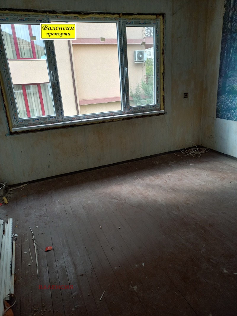 Продава  Етаж от къща град Враца , Център , 91 кв.м | 26418848