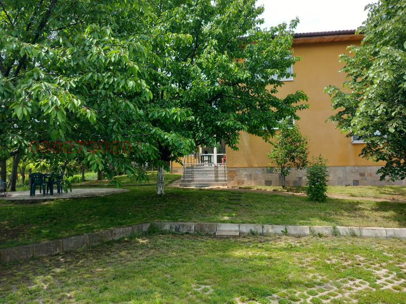Продава КЪЩА, гр. София, с. Войнеговци, снимка 2 - Къщи - 52528626