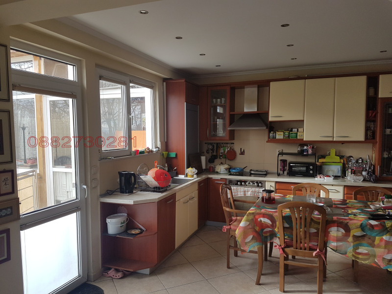 Продава КЪЩА, гр. София, с. Войнеговци, снимка 6 - Къщи - 52528626