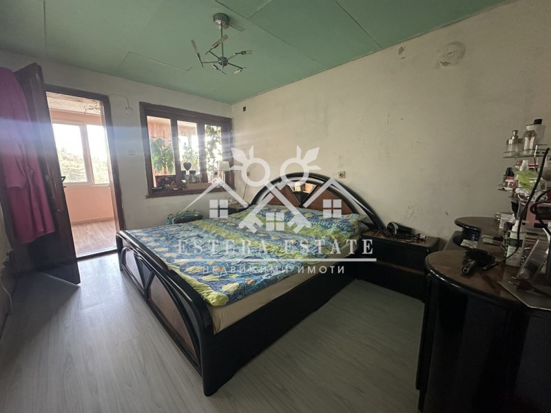 Продава КЪЩА, гр. Шумен, Дивдядово, снимка 5 - Къщи - 52650614