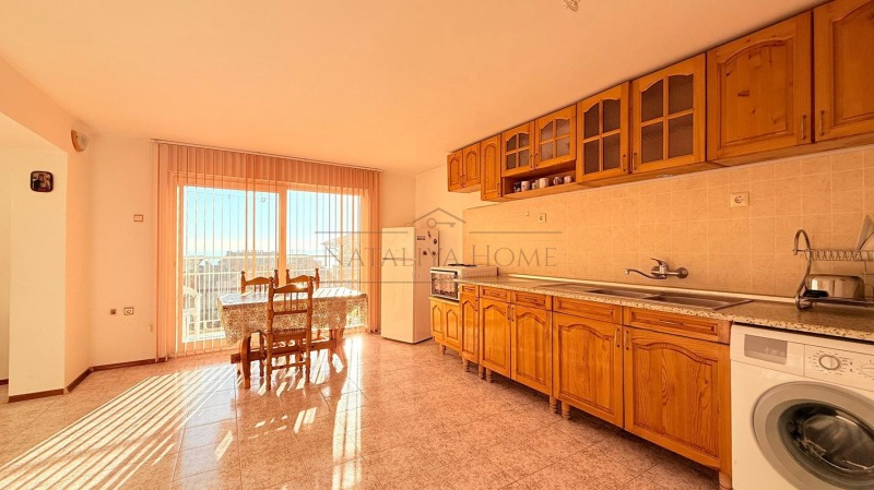 Продава КЪЩА, гр. Свети Влас, област Бургас, снимка 5 - Къщи - 53029104