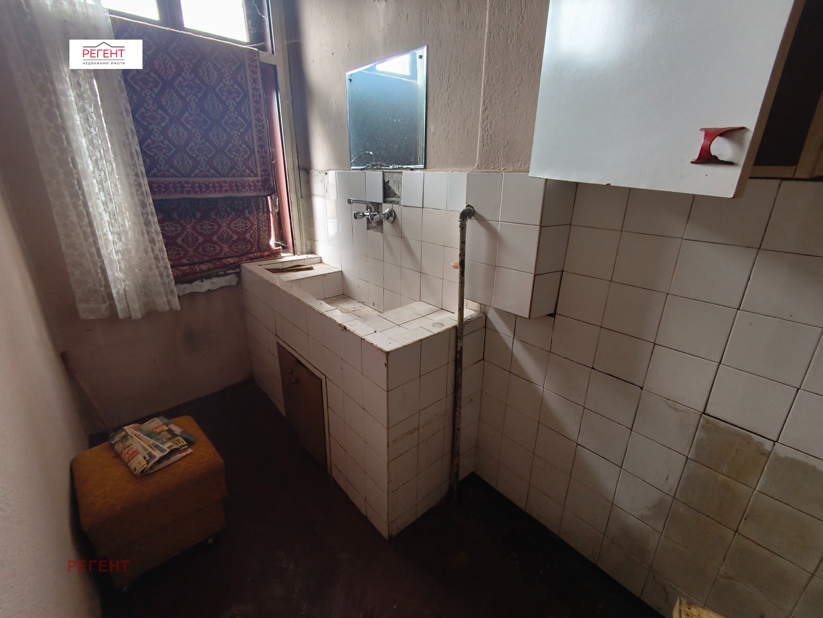 Продава КЪЩА, гр. Габрово, Център, снимка 3 - Къщи - 53997435