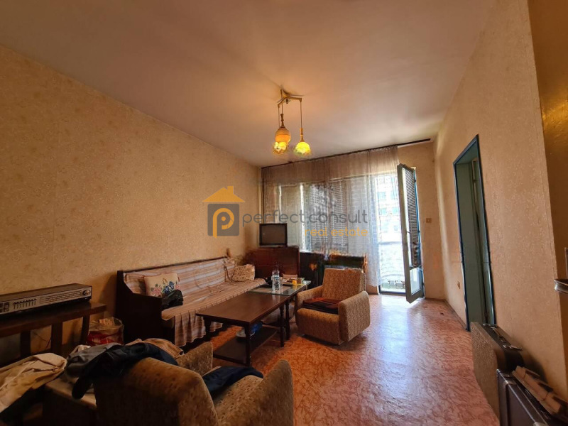 Продава  3-стаен град Пловдив , Въстанически , 68 кв.м | 14892540