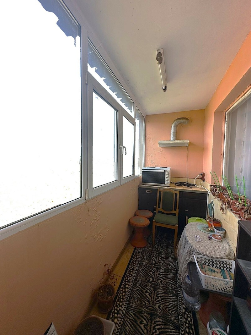 Продава 3-СТАЕН, гр. Шумен, Болницата, снимка 4 - Апартаменти - 52480348