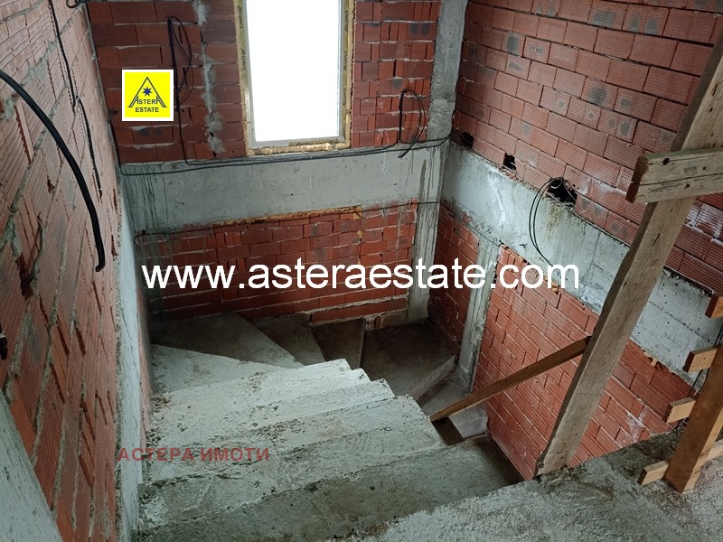 Продава КЪЩА, с. Изгрев, област Благоевград, снимка 16 - Къщи - 52058503