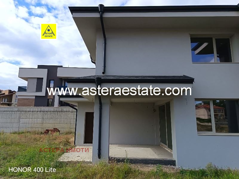 Продава КЪЩА, с. Изгрев, област Благоевград, снимка 2 - Къщи - 52058503