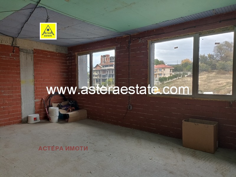 Продава КЪЩА, с. Изгрев, област Благоевград, снимка 6 - Къщи - 52058503