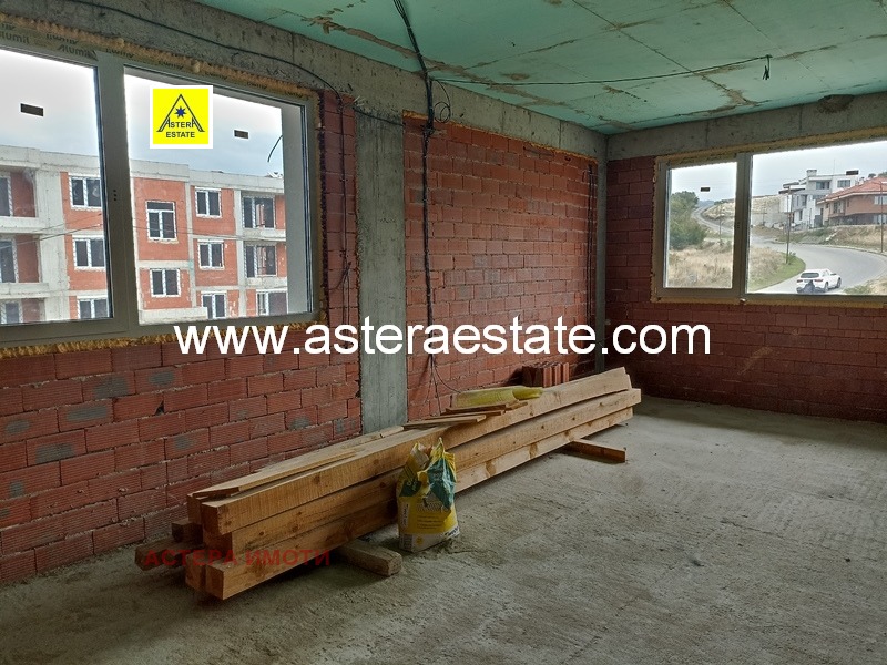 Продава КЪЩА, с. Изгрев, област Благоевград, снимка 13 - Къщи - 52058503