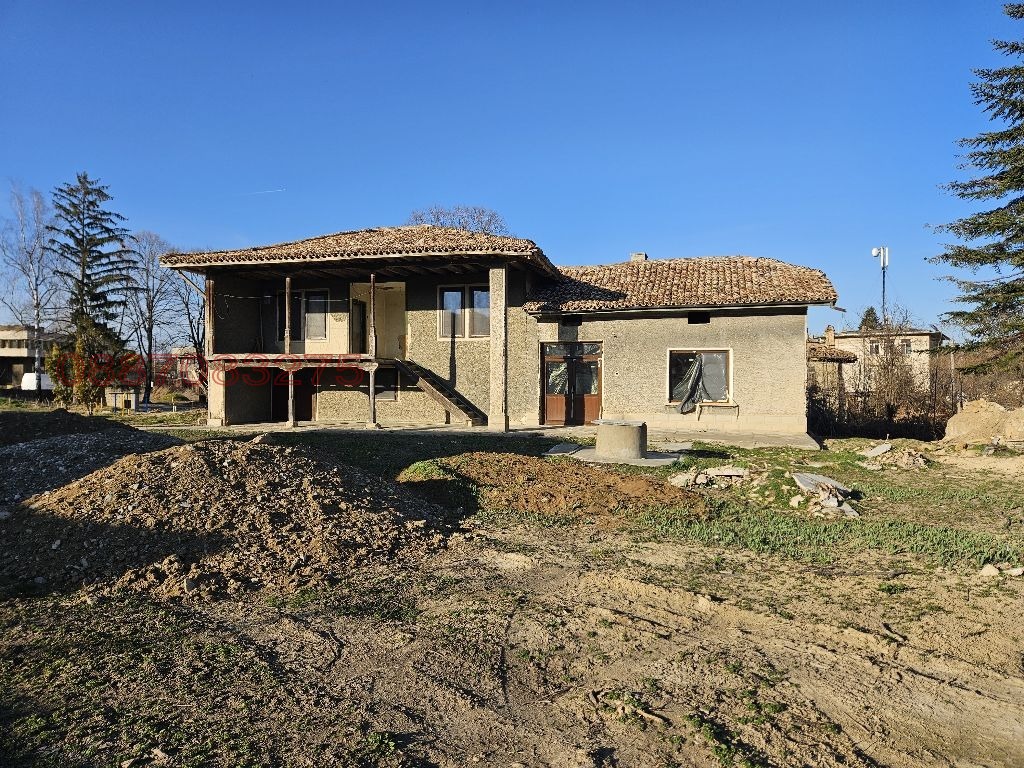 Продава КЪЩА, с. Драгоево, област Шумен