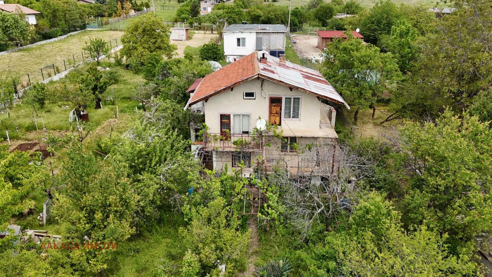 Продава КЪЩА, с. Богьовци, област София област, снимка 2 - Къщи - 52597425