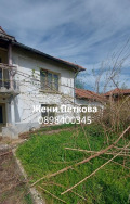 Продава КЪЩА, с. Владиня, област Ловеч, снимка 3