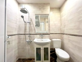 Studio Wrabniza 1, Sofia 5