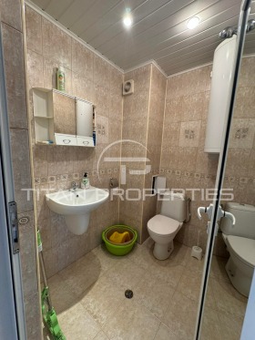 2 sovrum Tjernomorec, region Burgas 11