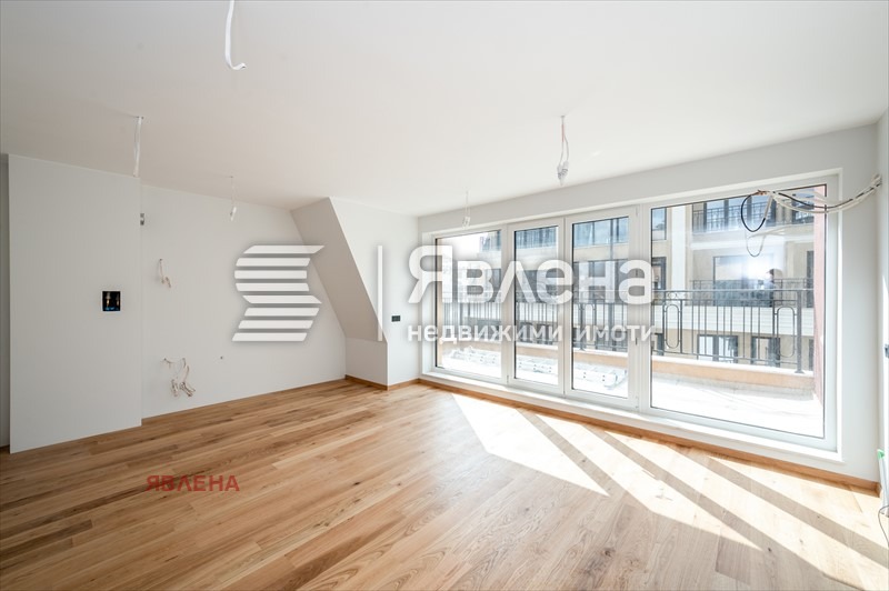 Продава 3-СТАЕН, гр. София, Център, снимка 3 - Апартаменти - 53879770