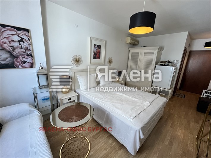 Til salgs  Studio region Burgas , k.k. Slansjev brjag , 28 kvm | 57520931 - bilde [4]