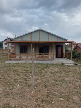 Casa Pelishat, región Pleven 2