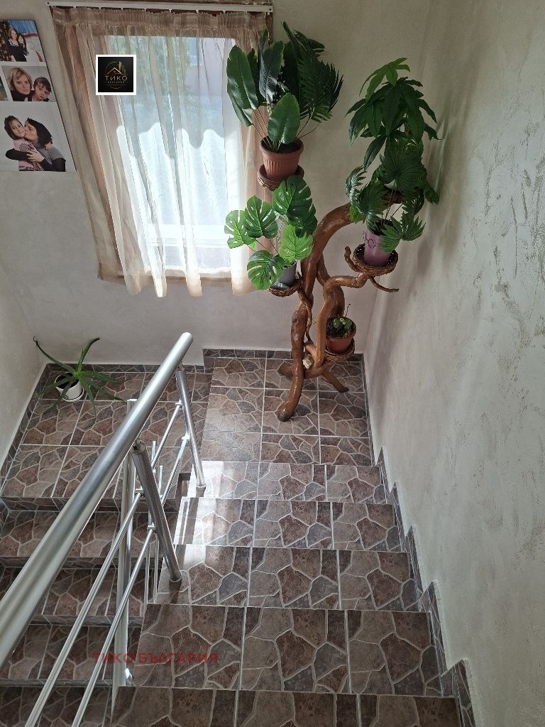 Продава КЪЩА, гр. София, с. Владая, снимка 12 - Къщи - 56057233