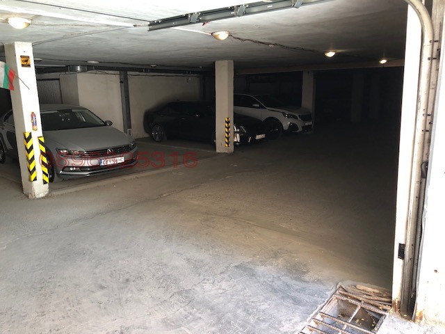 Продава ГАРАЖ, ПАРКОМЯСТО, гр. София, Карпузица, снимка 3 - Гаражи и паркоместа - 55324535