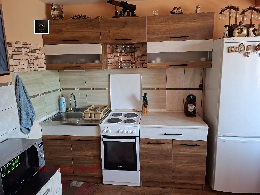 Продава КЪЩА, гр. София, с. Владая, снимка 11 - Къщи - 56057233