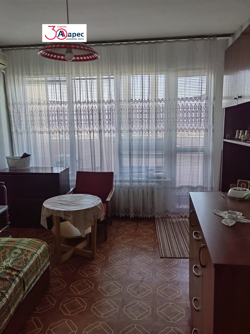 Продава 2-СТАЕН, гр. Добрич, Дружба 1