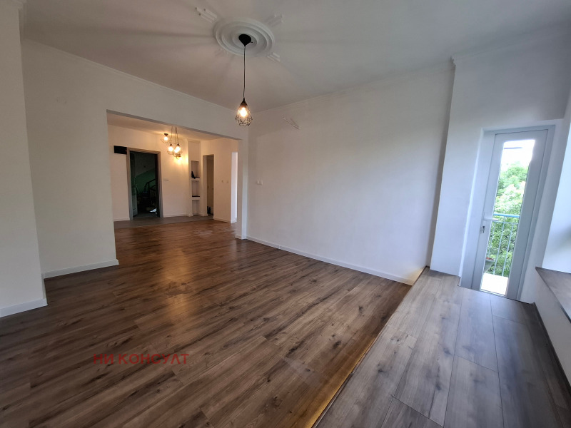 Na prodej  2 ložnice Sofia , Banišora , 76 m2 | 29032039 - obraz [5]