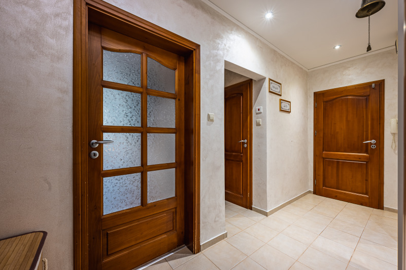 Продава 3-СТАЕН, гр. Варна, Конфуто, снимка 16 - Апартаменти - 52520458