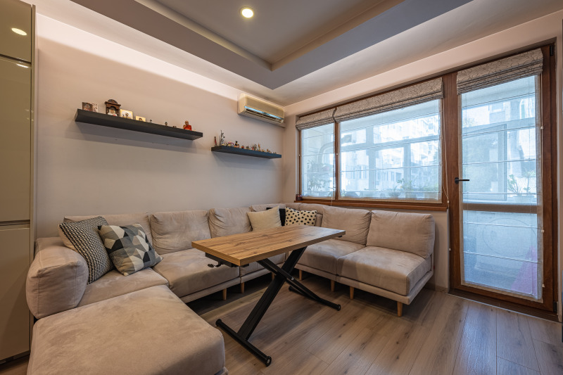 Продава 3-СТАЕН, гр. Варна, Конфуто, снимка 10 - Апартаменти - 52520458