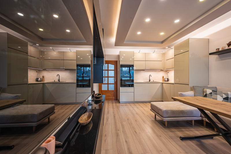 Продава 3-СТАЕН, град Варна, Конфуто • 239900 € / 469203.62 лв. • 68701093 1