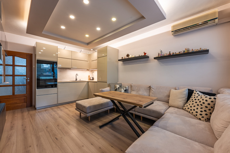 Продава 3-СТАЕН, гр. Варна, Конфуто, снимка 11 - Апартаменти - 52520458