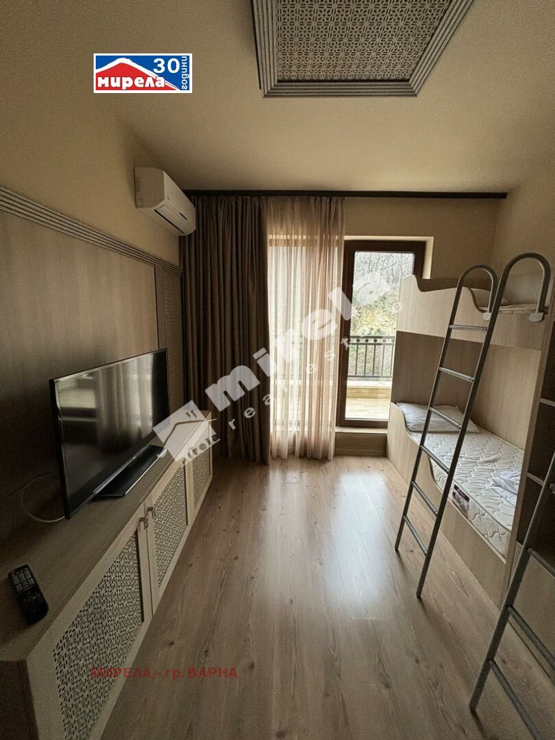 Til salg  3 soveværelser Varna , k.k. Zlatni pyasatsi , 214 kvm | 82391348 - billede [7]