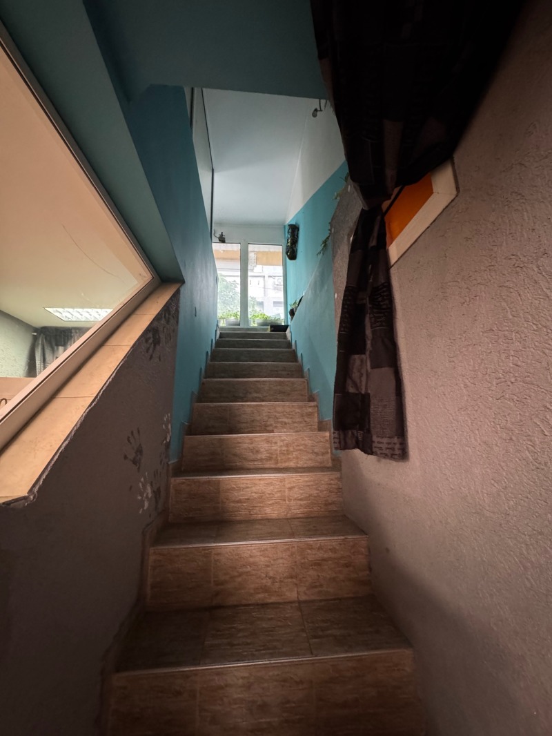 In vendita  Negozio Sofia , Zona B-18 , 145 mq | 68397982 - Immagine [6]