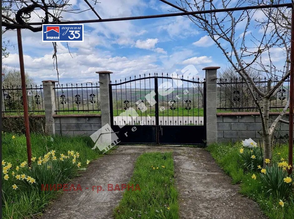 Продава КЪЩА, с. Равна гора, област Варна, снимка 5 - Къщи - 55346749
