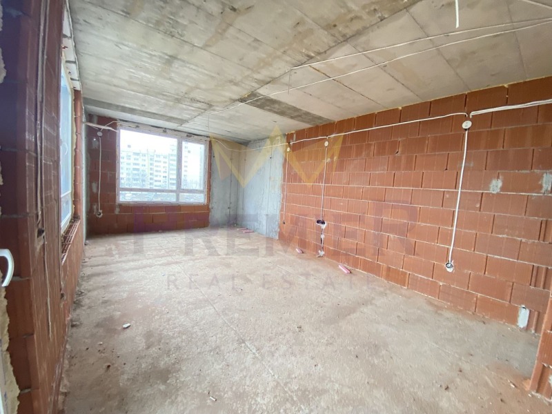 Продава 3-СТАЕН в град София, Овча купел 2 - 103 кв.м / 207 000 € » 404 856.81 лв., ИМОТИ ПРЕМИЕР