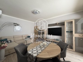 Продава 2-стаен град София Света Троица - [1] 