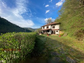 Продажба на имоти в с. Голям извор, област Ловеч - изображение 3 