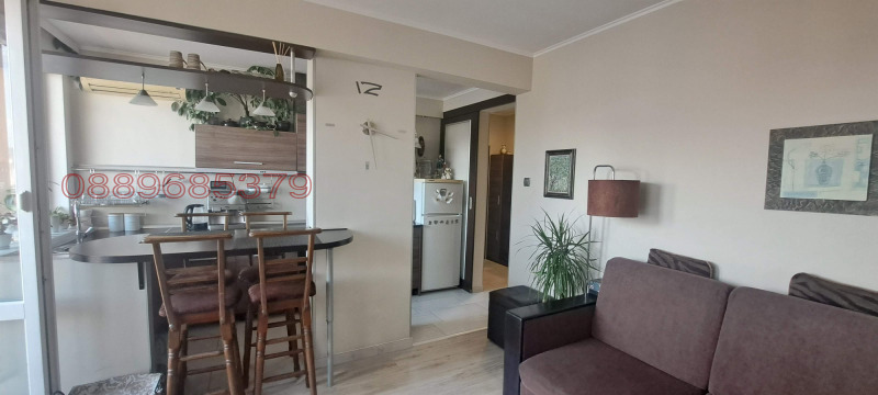 De vânzare  1 dormitor Ruse , Țentâr , 61 mp | 33455425 - imagine [6]