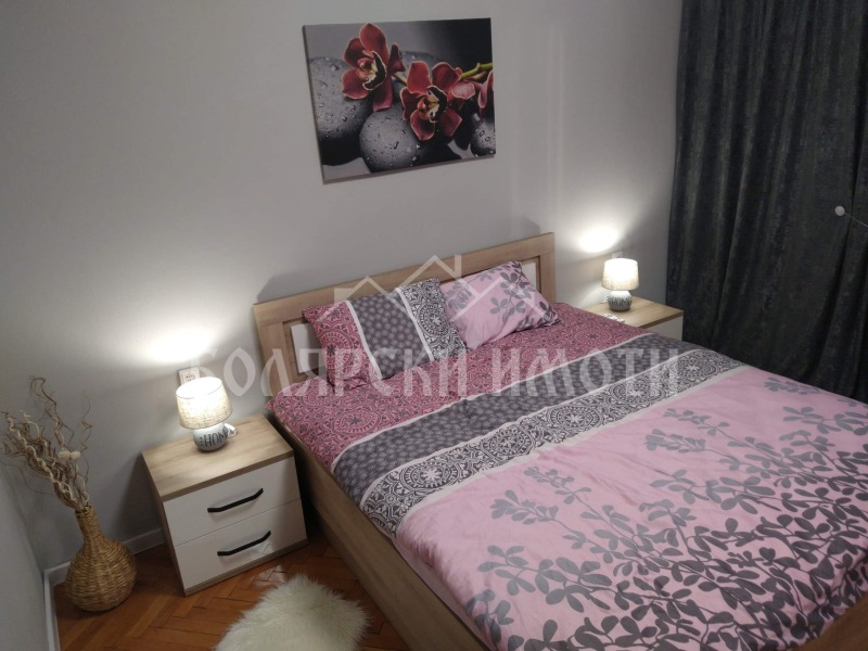 Продава 2-СТАЕН, гр. Велико Търново, Център, снимка 2 - Апартаменти - 53186922