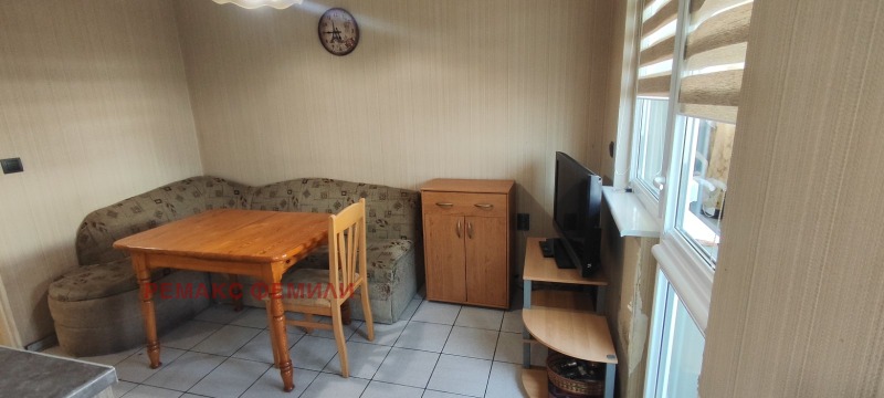 Продава  3-стаен град Варна , Младост 1 , 73 кв.м | 34601114 - изображение [3]