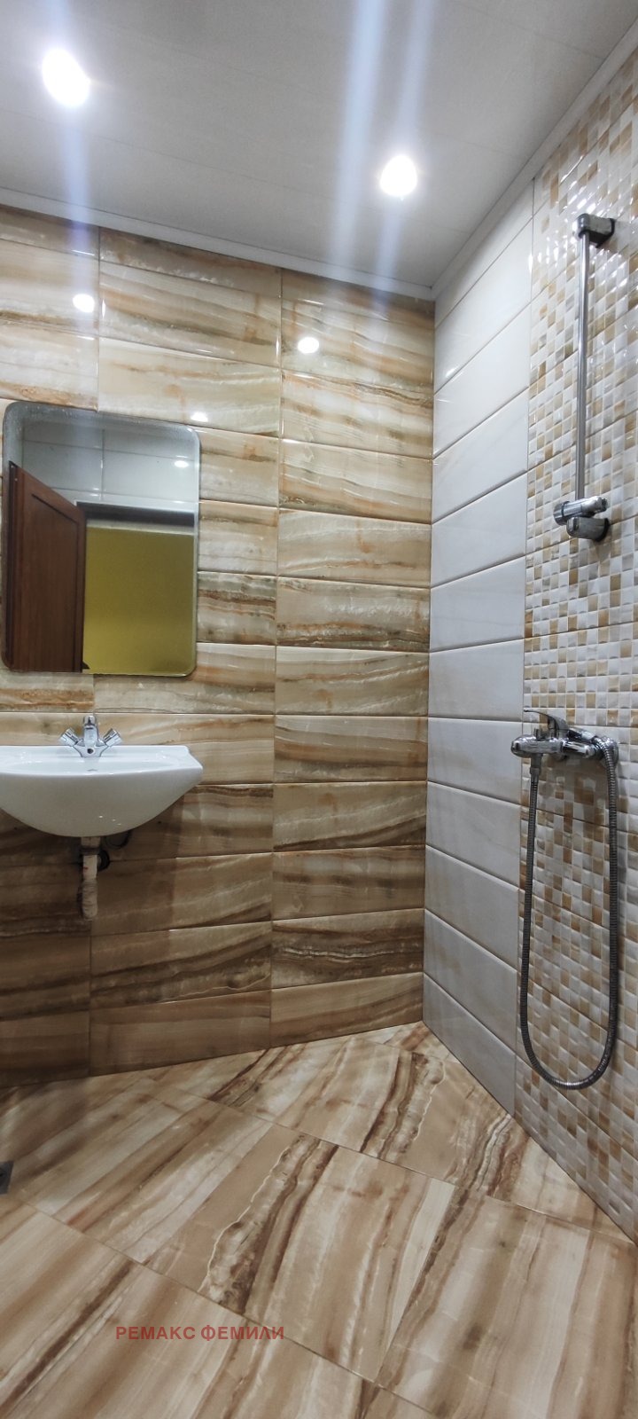 Продава  3-стаен град Варна , Младост 1 , 73 кв.м | 34601114 - изображение [4]