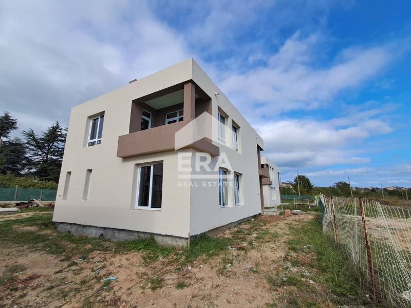 À vendre  Maison Varna , m-t Borovets - yug , 190 m² | 97442126