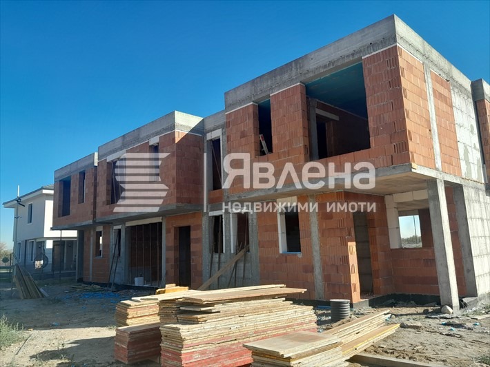 Продава КЪЩА, гр. Пловдив, Беломорски, снимка 10 - Къщи - 48438595