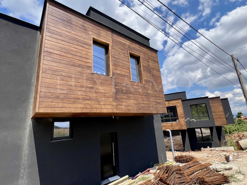 Продава КЪЩА, гр. София, м-т Камбаните, снимка 10 - Къщи - 53596285