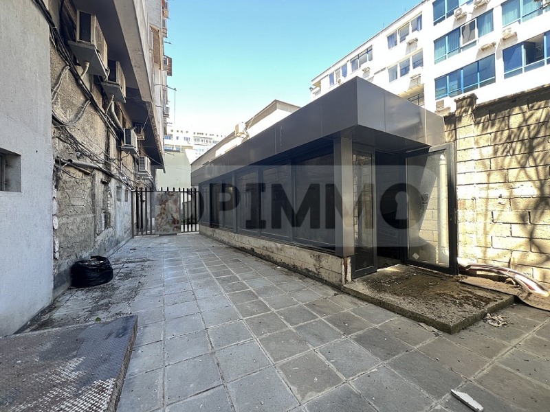Продава  Заведение град Варна , Център , 208 кв.м | 33388213 - изображение [7]