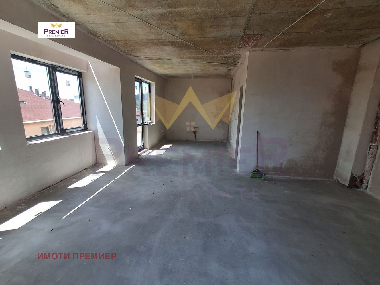 Продава 3-СТАЕН, гр. Варна, Изгрев, снимка 2 - Апартаменти - 55312184